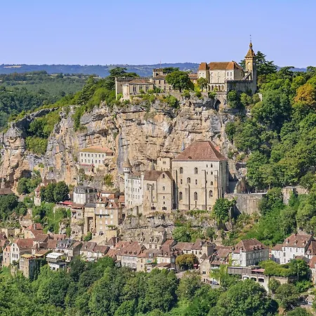 La Boutique Germain 4 à 6 Personnes Hébergement de vacances Lacave (Lot)