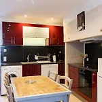 La Boutique Germain 4 A 6 Personnes Semesterbostad Lacave (Lot)
